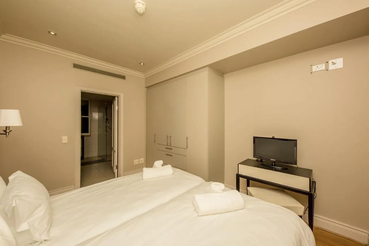 407 Royal Apartment Cape Town 0*,  South Africa